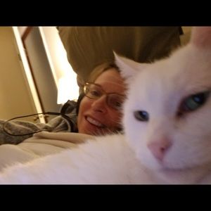 Meet your Posher, Melissa